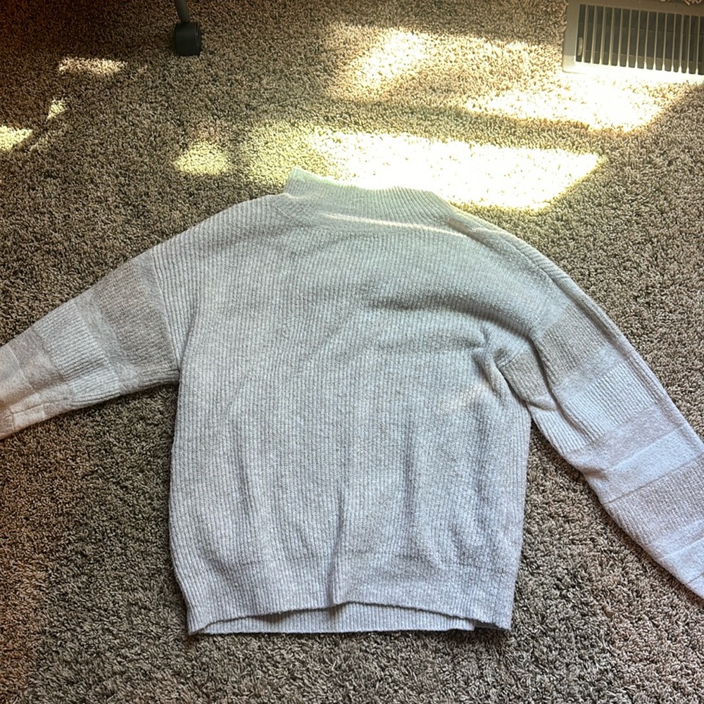 Nine West Turtle neck sweater XS